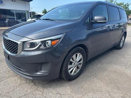 2017 Kia Sedona LX
