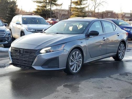 2023 Nissan Altima 2.5 SL