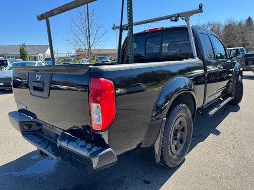 Black 2013 Nissan Frontier SV