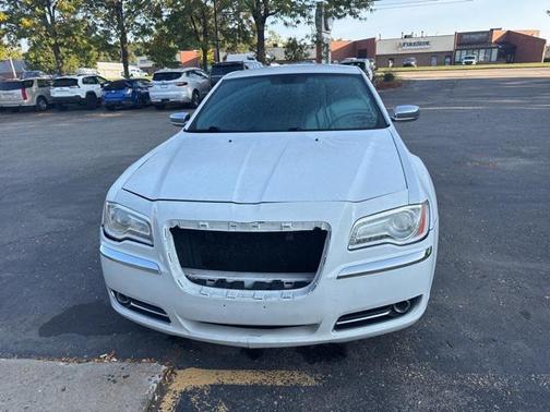 2012 Chrysler 300 Limited