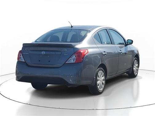 2018 Nissan Versa 1.6 SV