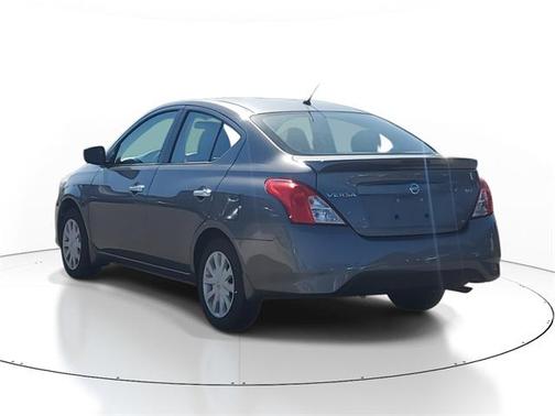 2018 Nissan Versa 1.6 SV