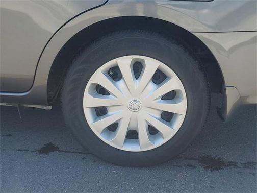 2018 Nissan Versa 1.6 SV