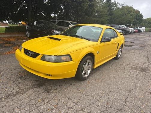 2004 Ford Mustang Base