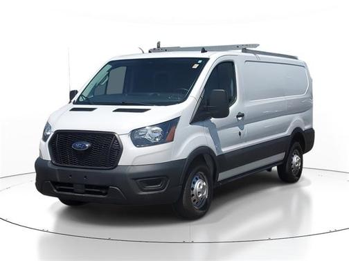 2022 Ford Transit-150 Base