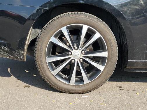 2013 Chrysler 200 S