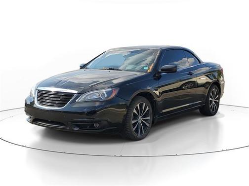 2013 Chrysler 200 S