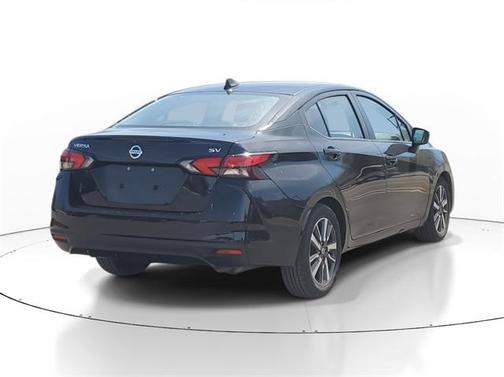2021 Nissan Versa 1.6 SV