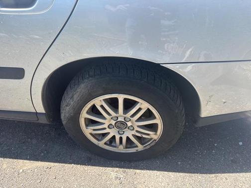2004 Volvo S60 2.4T