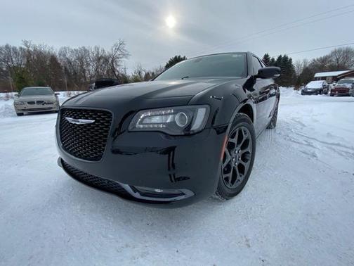 2018 Chrysler 300 S