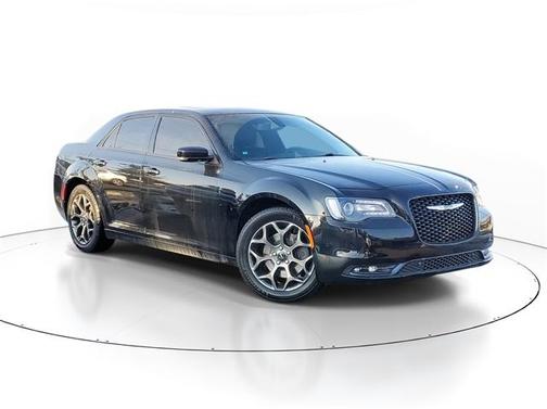 2018 Chrysler 300 S