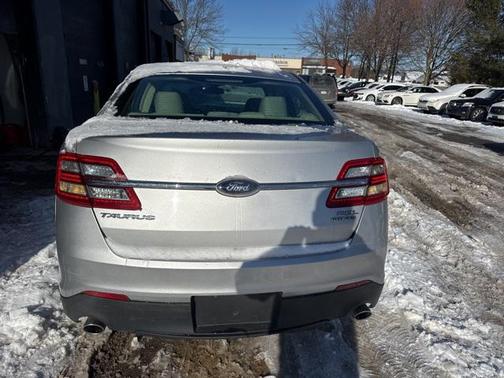 2014 Ford Taurus SEL