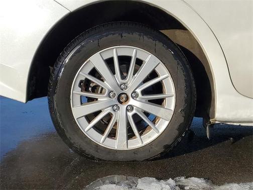 2018 Subaru Impreza 2.0i Premium