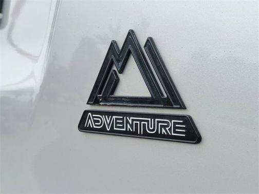 2018 Toyota RAV4 Adventure