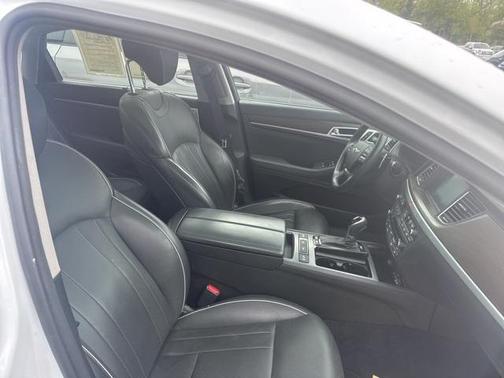 2017 Genesis G80 3.8