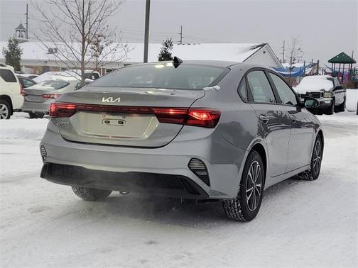 2023 Kia Forte LXS