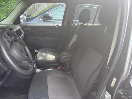 2013 Jeep Patriot Sport