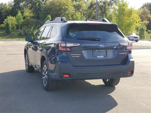 2024 Subaru Outback Base
