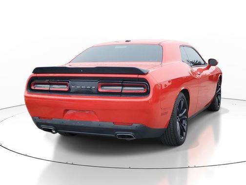 Torred Clearcoat 2017 Dodge Challenger SXT