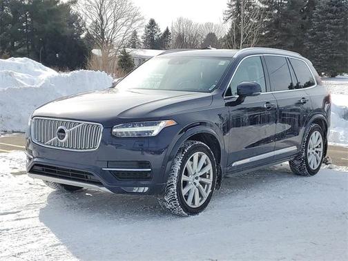 2017 Volvo XC90 T6 Inscription