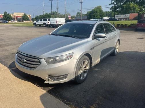 2013 Ford Taurus SEL