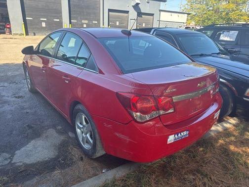 Red 2015 Chevrolet Cruze 1LT