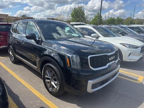 2023 Kia Telluride LX