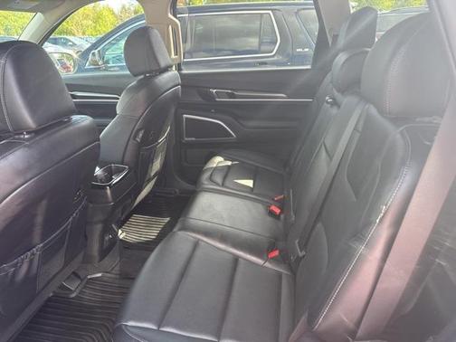 2023 Kia Telluride LX
