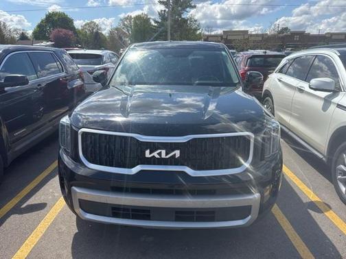 2023 Kia Telluride LX