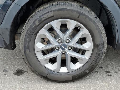 2023 Kia Telluride LX