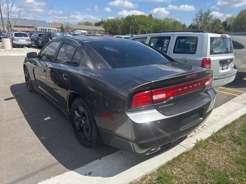 2013 Dodge Charger SE
