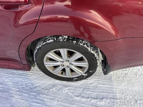 2010 Subaru Legacy Premium