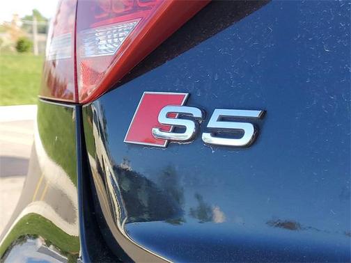 2011 Audi S5 3.0T Prestige