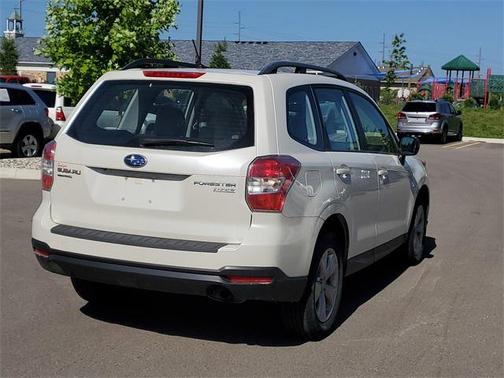 2015 Subaru Forester 2.5i