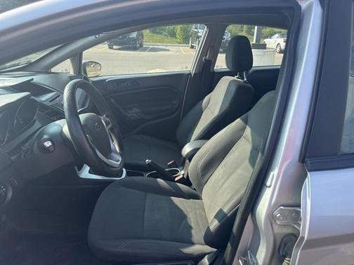2017 Ford Fiesta SE