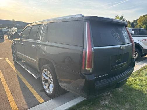 2016 Cadillac Escalade ESV Premium