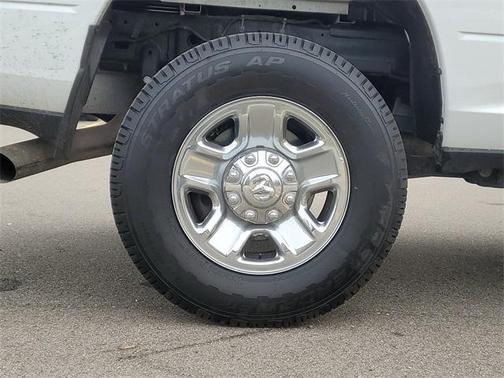 2022 RAM 2500 Big Horn Crew Cab 4x4 6'4' Box