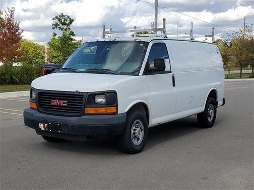 2008 GMC Savana 3500 Base