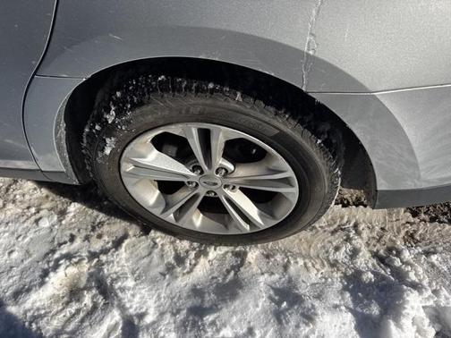 2014 Ford Taurus SEL