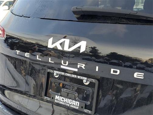 2023 Kia Telluride LX