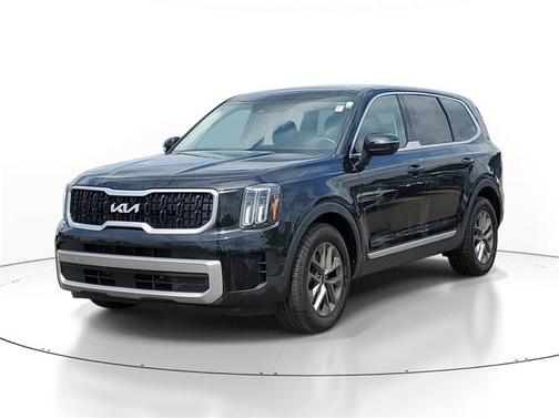 2023 Kia Telluride LX