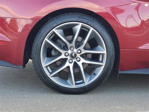 2017 Ford Mustang GT Premium