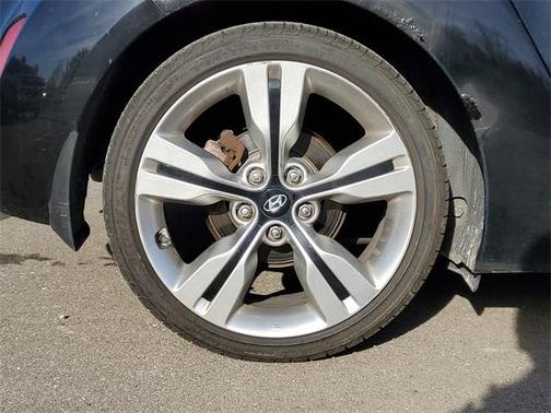 2013 Hyundai Veloster Base