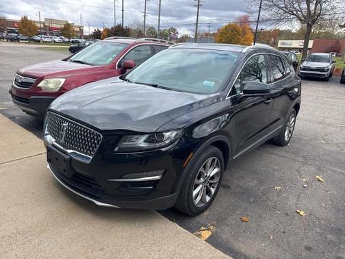 2019 Lincoln MKC Select