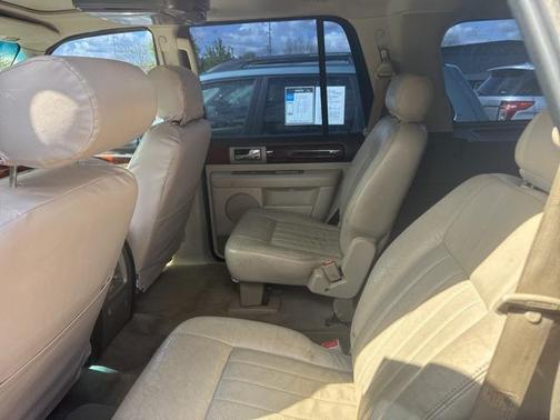 2003 Lincoln Navigator Luxury