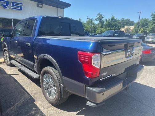 2018 Nissan Titan SV