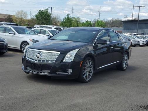 2013 Cadillac XTS Platinum