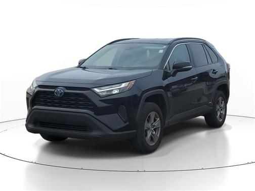 2022 Toyota RAV4 Hybrid XLE