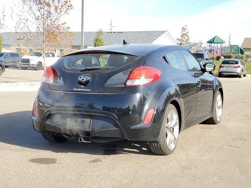 2013 Hyundai Veloster Base