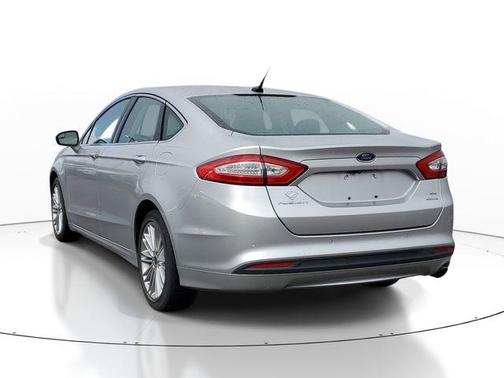 Ingot Silver 2016 Ford Fusion SE